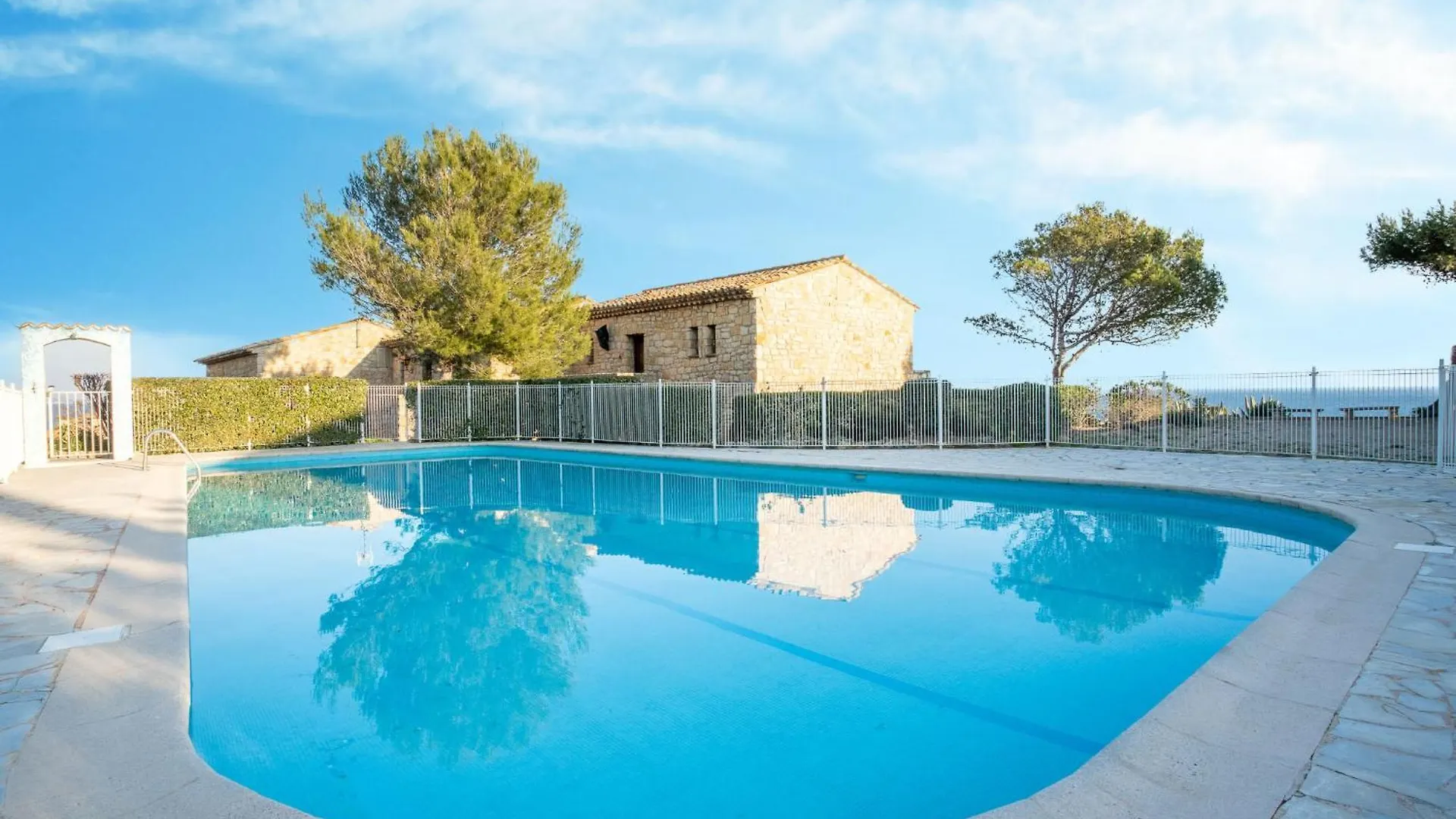 Apartment Maures De L'Esterel Saint Aygulf